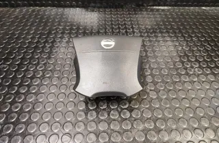 VOLVO V70 3 generation (2007-2020) Steering Wheel Airbag P30721996 33172204