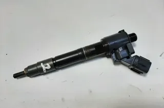 VOLVO V40 Cross Country 1 generation (2012-2020) Fuel Injector 31336878 30750111