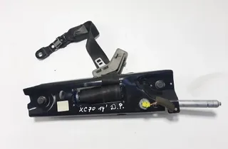 VOLVO XC70 2 generation (2000-2007) Front Right Seatbelt 34478673