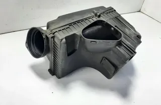 VOLVO XC70 2 generation (2000-2007) Air Filter Box 31370671 34478664