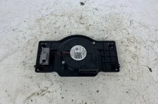 TESLA Model X 1 generation (2015-2024) Другие внутренние детали 106738900A 36289880