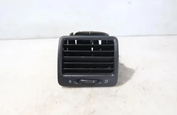 VOLKSWAGEN Jetta 3 generation (1992-1998) Dashboard Air Vents 32889711