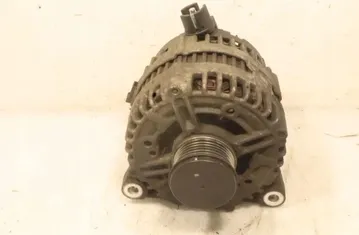 VOLVO V70 3 generation (2007-2020) Alternator 32945703
