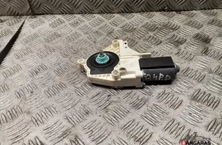 AUDI A4 B8/8K (2011-2016) Маторчик стеклоподъемника передней правой двери 8K0959802A 34836792