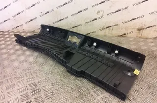 KIA Stonic 1 generation (2017-2023) Обделка замка багажника 85771-H8400 33220779