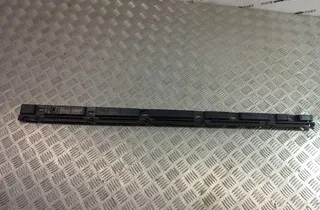 BMW 7 Series F01/F02 (2008-2015) Sideskirt Bracket 7187101 33484663