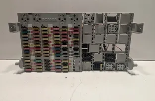 SCANIA P,G,R,T - series (2003-present) Fuse box 2022770,2022778 33572851