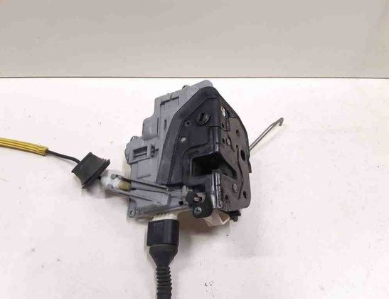 AUDI A6 C6/4F (2004-2011) Замок задней правой двери 4F0839016 32720715