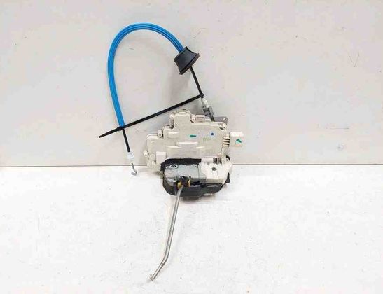 AUDI A8 D2/4D (1994-2002) Rear Right Door Lock 4F0839016 32727946