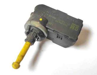 OPEL Combo C (2001-2011) Headlamp leveling motor 24405672 31397815