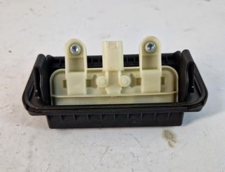 MERCEDES-BENZ C-Class W204/S204/C204 (2004-2015) Tailgate Handle A2047500293 32826236