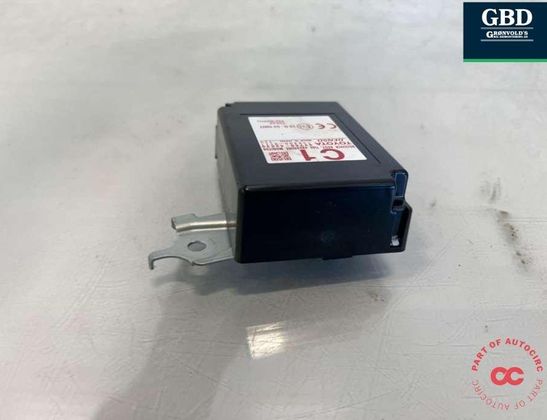 TOYOTA RAV4 4 generation (XA40) (2012-2018) Датчик давления в шинах 89760-42030 32989259