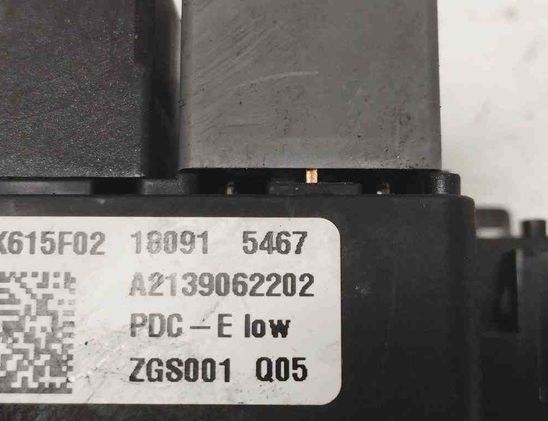 MERCEDES-BENZ E-Class W211/S211 (2002-2009) Блок предохранителей A2139062202,A0009822923 32196444