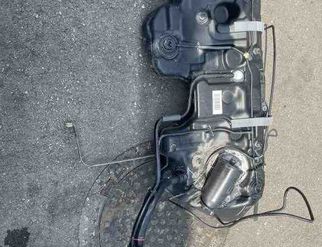 MERCEDES-BENZ CLS-Class C219 (2004-2010) Fuel Tank 32197758