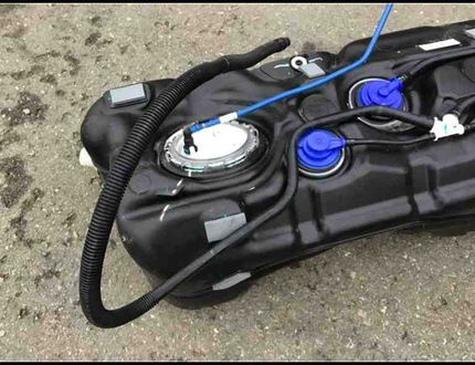 BMW X3 G01 (2017-2024) Fuel Tank 9897884 32200078