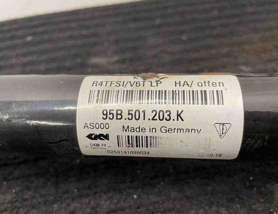 PORSCHE Macan 1 generation (2013-2023) Front Left Driveshaft 32600873