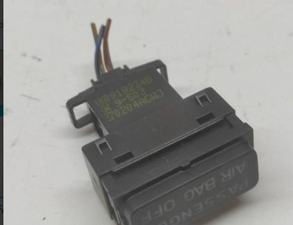 VOLKSWAGEN Golf 5 generation (2003-2009) SRS Switch 1K0919234B 32963754