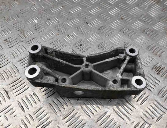 AUDI A3 8V (2012-2020) Gearbox Mount Bracket 1K0199117 15354276
