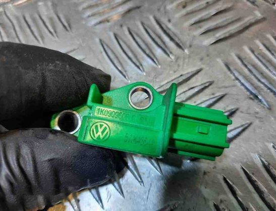 AUDI Q7 4L (2005-2015) Right Side Impact Sensor 1K0909606C 15360311