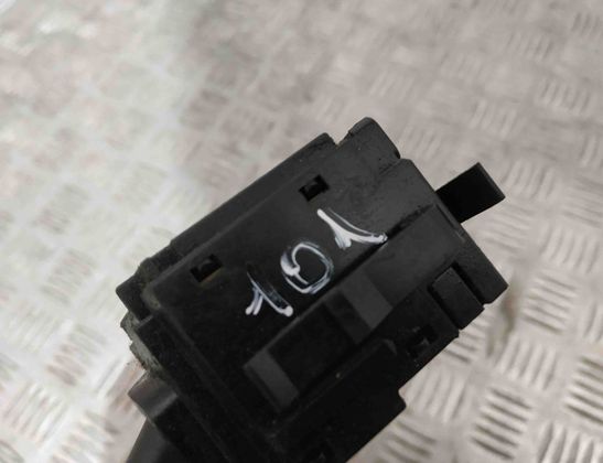 MITSUBISHI Outlander 1 generation (2001-2008) Wiper Control 17D714 13948680