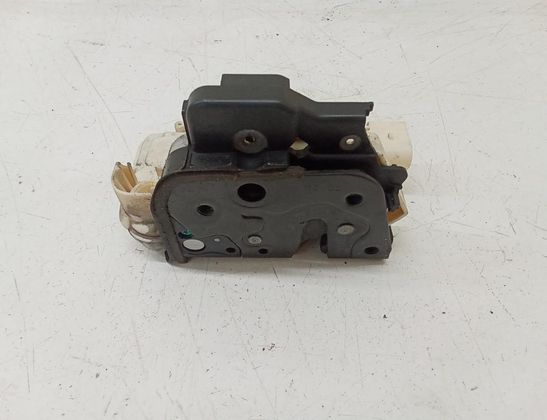 AUDI A6 C6/4F (2004-2011) Front Right Door Lock 8E2837016AA 32967045