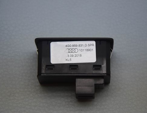 AUDI Q5 FY (2016-2024) Back cover Open Switches 4G0959831D 33008842