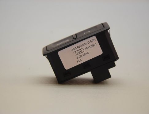 AUDI Q5 FY (2016-2024) Back cover Open Switches 4G0959831D 33008842