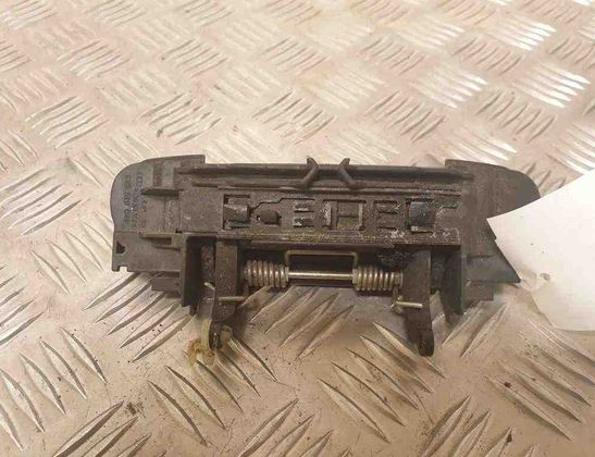 AUDI A3 8P (2003-2013) Left Side Sliding Door Exterior Handle 4B0839885 31588176