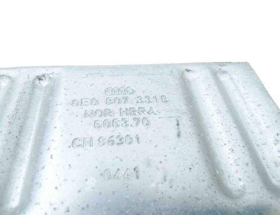 AUDI A4 B7/8E (2004-2008) Усилитель заднего бампера 8E0807313L,8E0807331B,8E0807332B 25805357