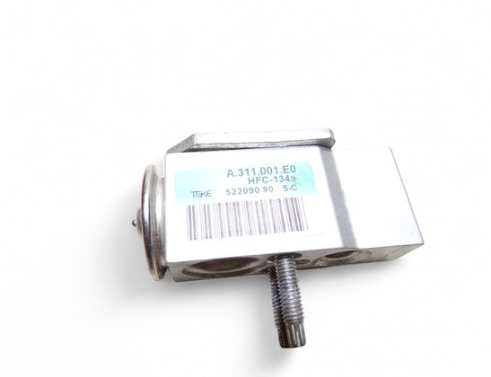 TOYOTA КЛАПАН РАСШИРЕНИЯ КОНДИЦИОНЕРА ВОЗДУХА 52209090 32862000