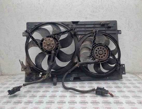 VOLKSWAGEN Golf 4 generation (1997-2006) Engine Cooling Fan Radiator 1J0121207M 31470087