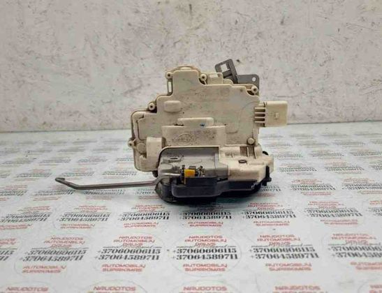 SEAT Exeo 1 generation (2009-2012) Front Right Door Lock 8E1837016AA 31472988