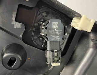 BMW 7 Series G70 (2022-2024) Front Bumper 5A45BF8,5A1A269,5A67221,5A67222,5B60518,5B4E029,5A9DDD0,5A81725,5A707E1,5A62D45,5A6A020,5A3EC73 31798974