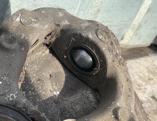 PORSCHE Panamera 970 (2009-2016) Front Right Wheel Hub 970341157 32963108