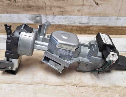 MAZDA 5 1 generation (2005-2010) Ignition Lock C23666938B,X1T26471A 31640302