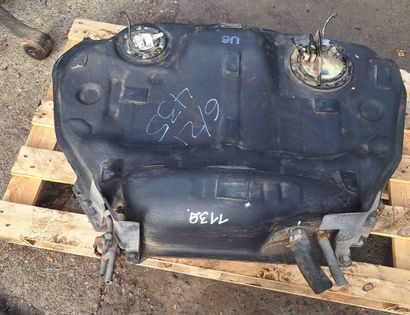 SUBARU Outback 3 generation (2003-2009) Топливный бак 32574542