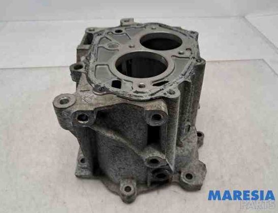 FIAT 500 2 generation (2008-2024) Gearbox Housing 29776962