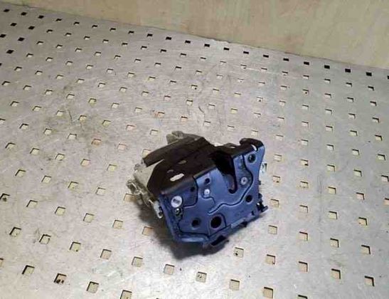 AUDI Q7 4L (2005-2015) Front Left Door Lock 8J2837015C 26060756