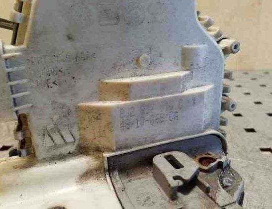 AUDI Q7 4L (2005-2015) Front Left Door Lock 8J2837015C 26060756