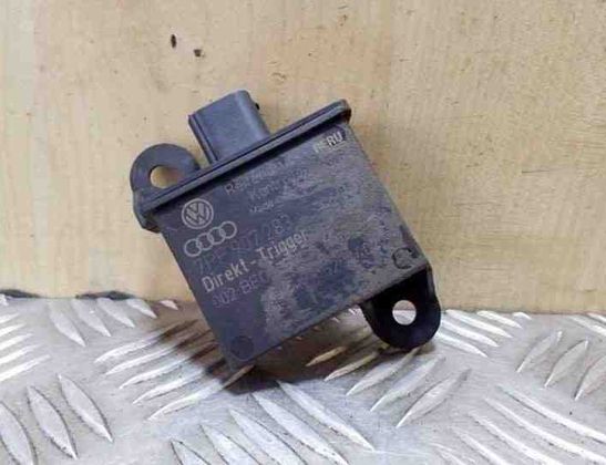 VOLKSWAGEN Touareg 2 generation (2010-2018) Tyre Pressure Sensor 7PP907283 26111928