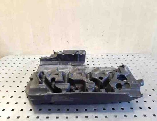 FORD Transit 4 generation (2013-2024) Декоративная крышка двигателя CC1Q9U550AB 26225247