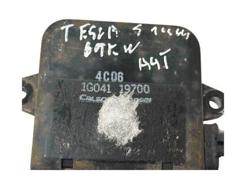 TESLA Model 3 1 generation (2017-2024) Coolant fan relay 1G04119700 29947912