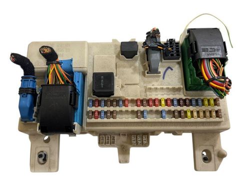 VOLVO V50 1 generation (2003-2012) Блок предохранителей 30765471,00029467,519248306 32976561