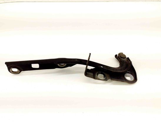 OPEL Astra K (2015-2021) Петля капота передняя левая 39032149 30060247