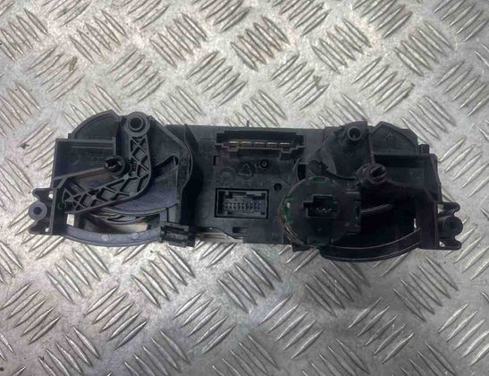 MITSUBISHI Colt 6 generation (2002-2013) Climate Control Unit 69657032 30097572