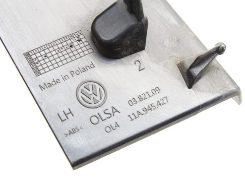 VOLKSWAGEN ID.4 1 generation (2020-2023) Облицовка заднего левого фонаря 11A945427 33027379