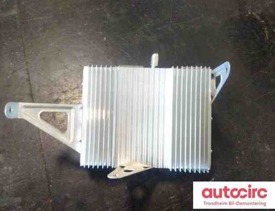 TESLA Model 3 1 generation (2017-2024) Sound Amplifier 1079748-00-e 31694901