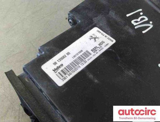 PEUGEOT 508 2 generation (2018-2023) Фонарь крышки багажника левый 9813508280,9813508280 31700782