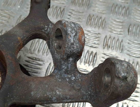 MERCEDES-BENZ GLK-Class X204 (2008-2015) Front Left Wheel Hub A2043322901 31882833