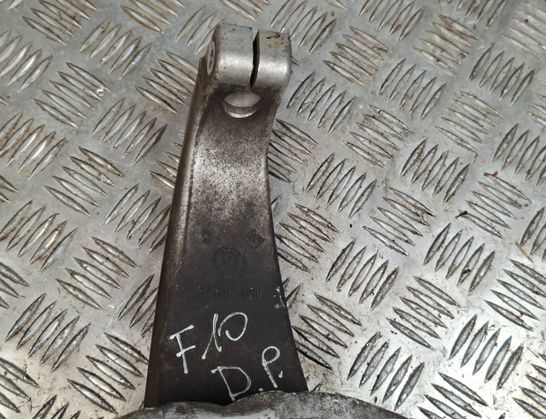 BMW 5 Series F10/F11 (2009-2017) Front Right Wheel Hub 6775769 32954047